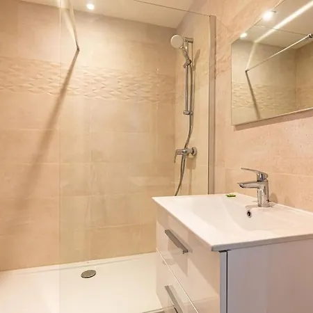 Guestready - Luminous Nest Near Pere Lachaise Apartment *
